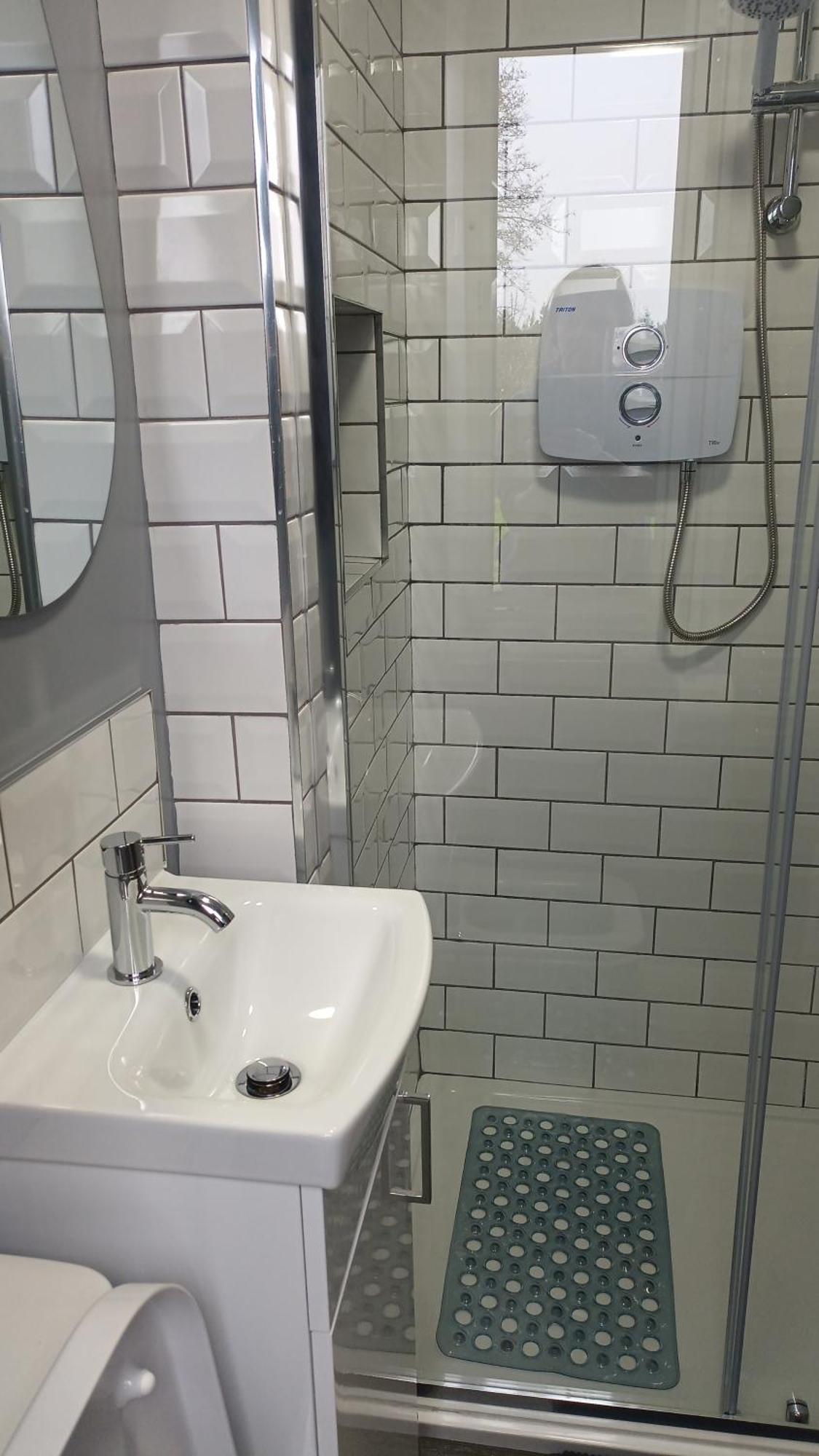 Connemara Lake View Apartment Camus Eighter Εξωτερικό φωτογραφία